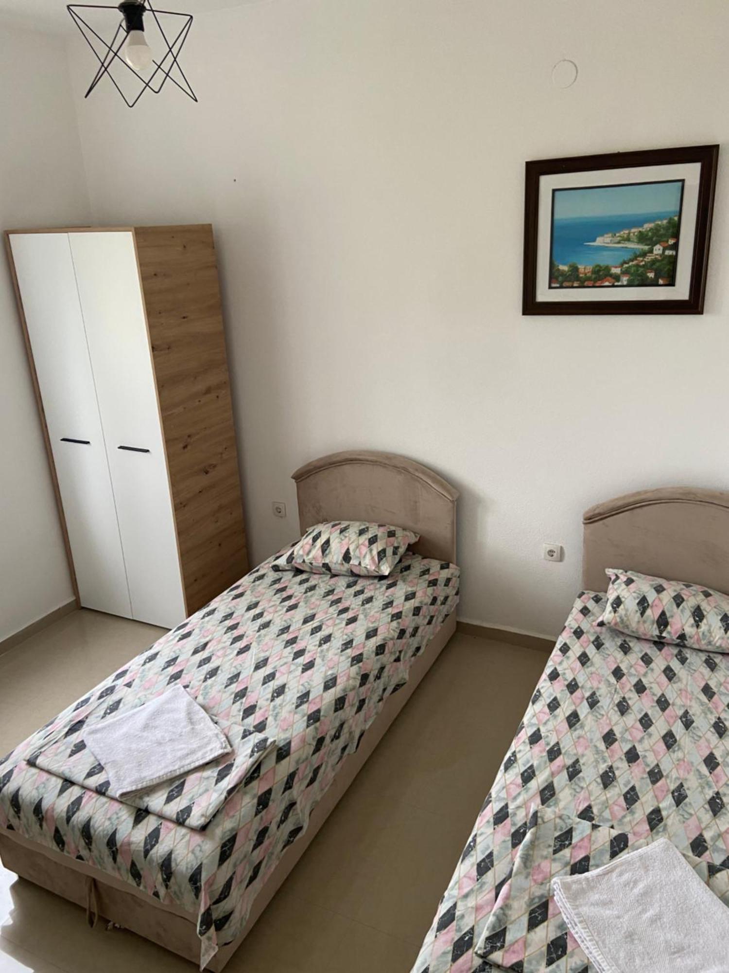Montebello Inn Apartments Ulcinj Ngoại thất bức ảnh