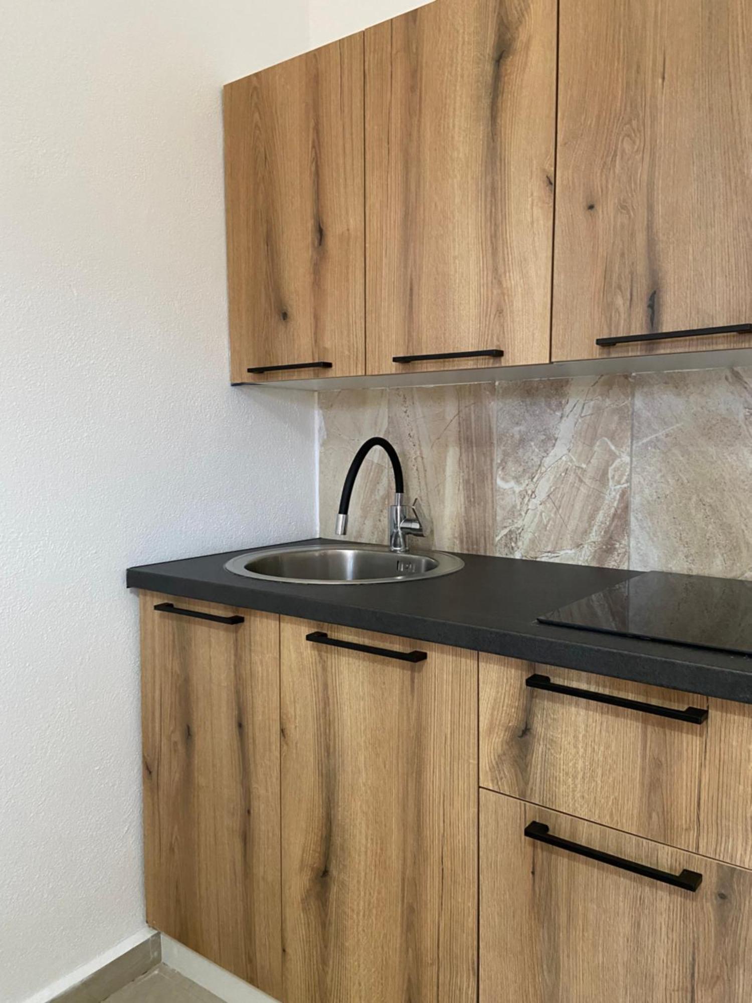 Montebello Inn Apartments Ulcinj Ngoại thất bức ảnh