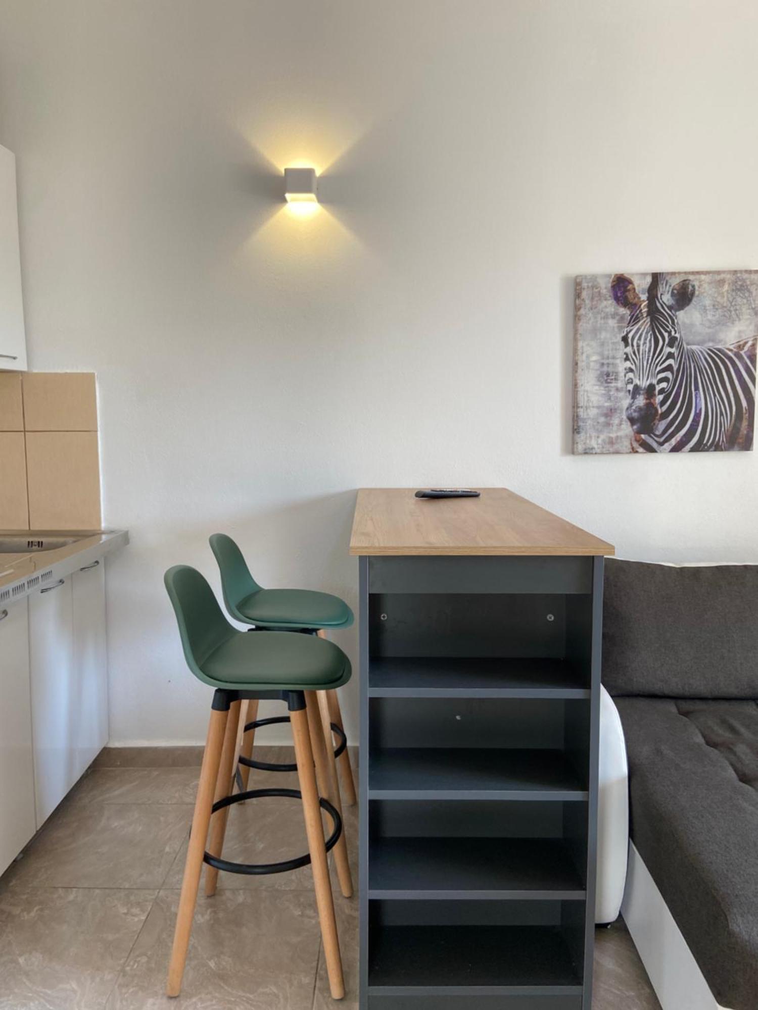 Montebello Inn Apartments Ulcinj Ngoại thất bức ảnh