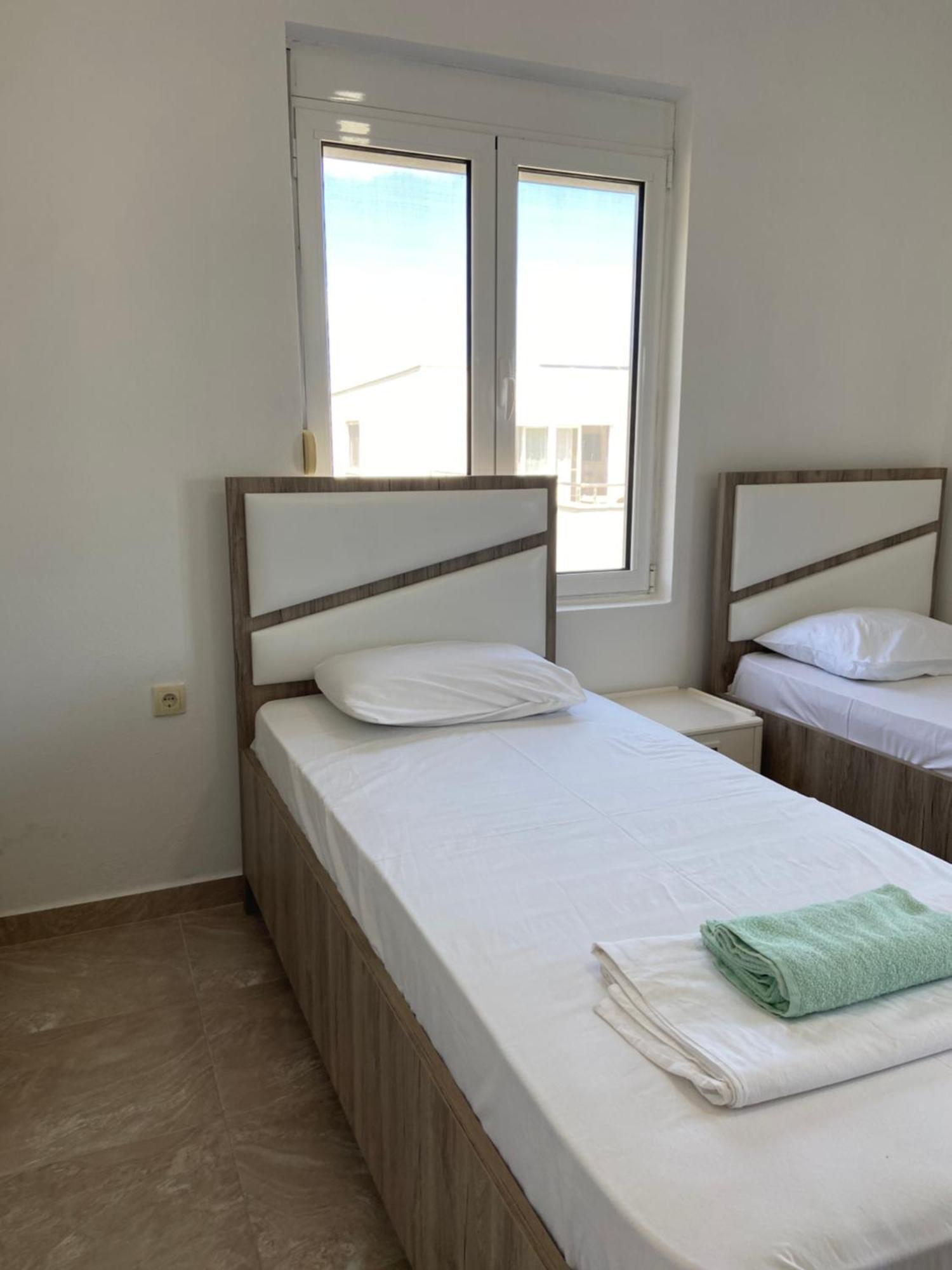 Montebello Inn Apartments Ulcinj Ngoại thất bức ảnh