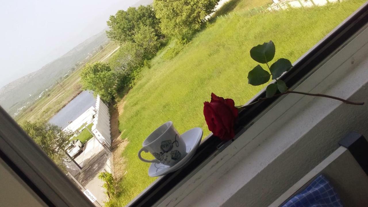 Montebello Inn Apartments Ulcinj Ngoại thất bức ảnh